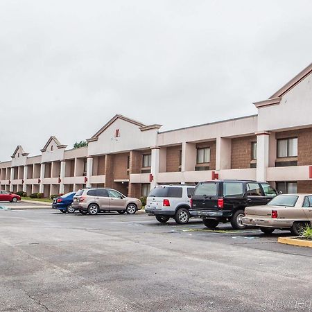 レッドルーフ イン&スイーツ マウントホリー マックギア Afb Westampton エクステリア 写真